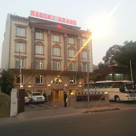 Hotel Regent Grand Нью-Делі Екстер'єр фото
