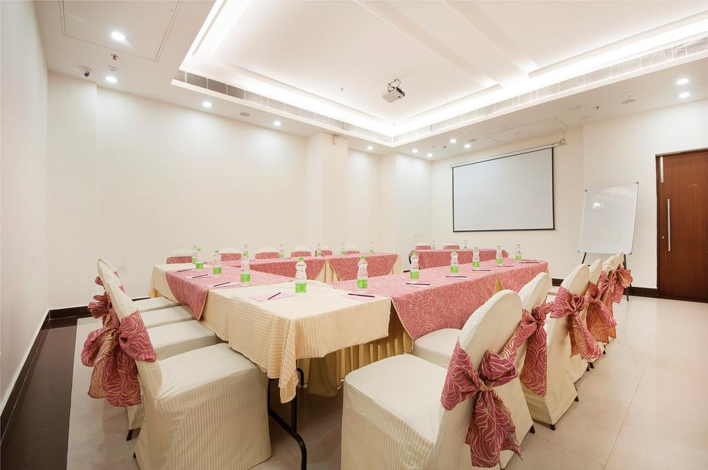 Hotel Regent Grand Нью-Делі Екстер'єр фото